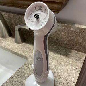 NuSkin LumiSpa ageLOC facial device